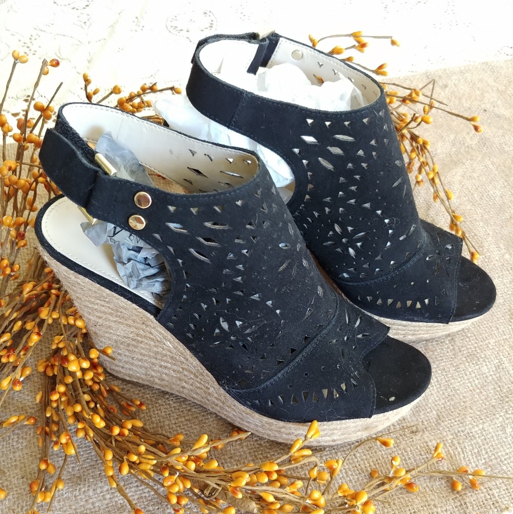 MARC FISHER WEDGE SANDALS 7M